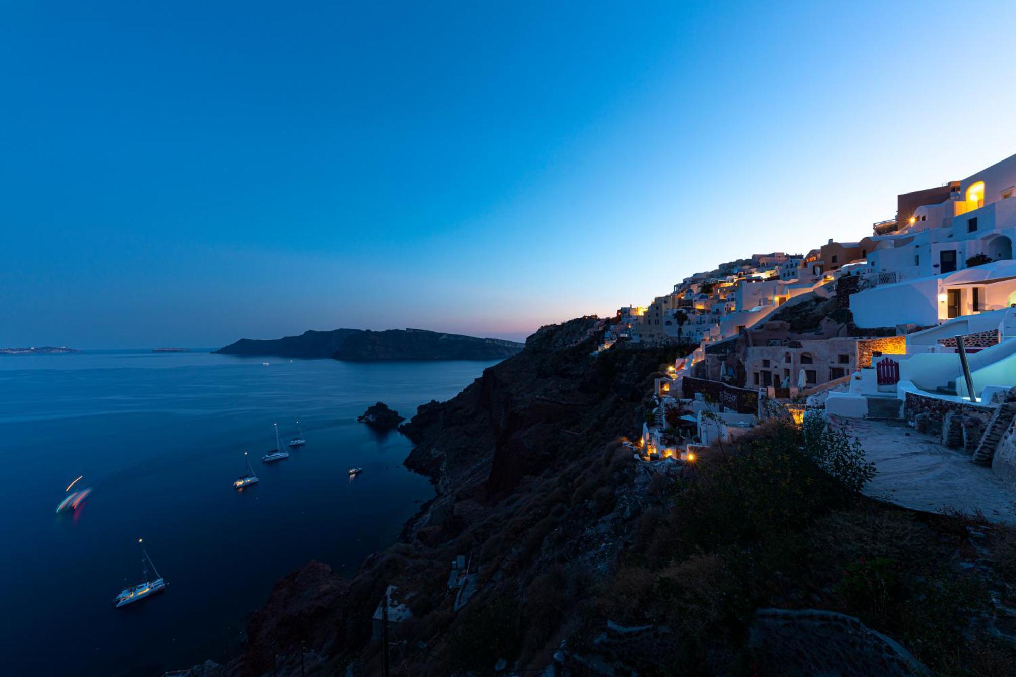 White Cave By Caldera Houses Oia  Exterior foto